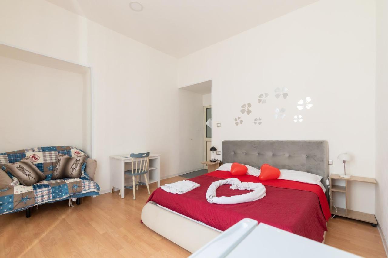 Madb&B Naples Luaran gambar