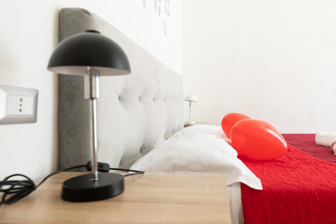 Madb&B Naples Luaran gambar